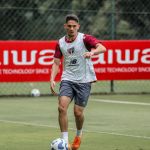 Volante treina com elenco e deve reforçar São Paulo contra o Corinthians