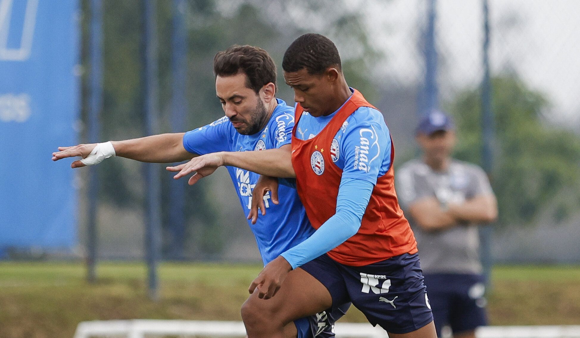 Escalação do Bahia: Ceni tem três desfalques certos para jogo contra o Botafogo