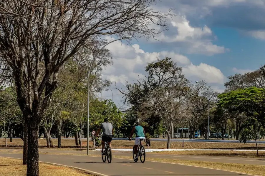 Outono começa quente e calor deve permanecer até final do mês