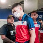 Santos e Fortaleza finalizam acordo para troca de laterais; veja detalhes