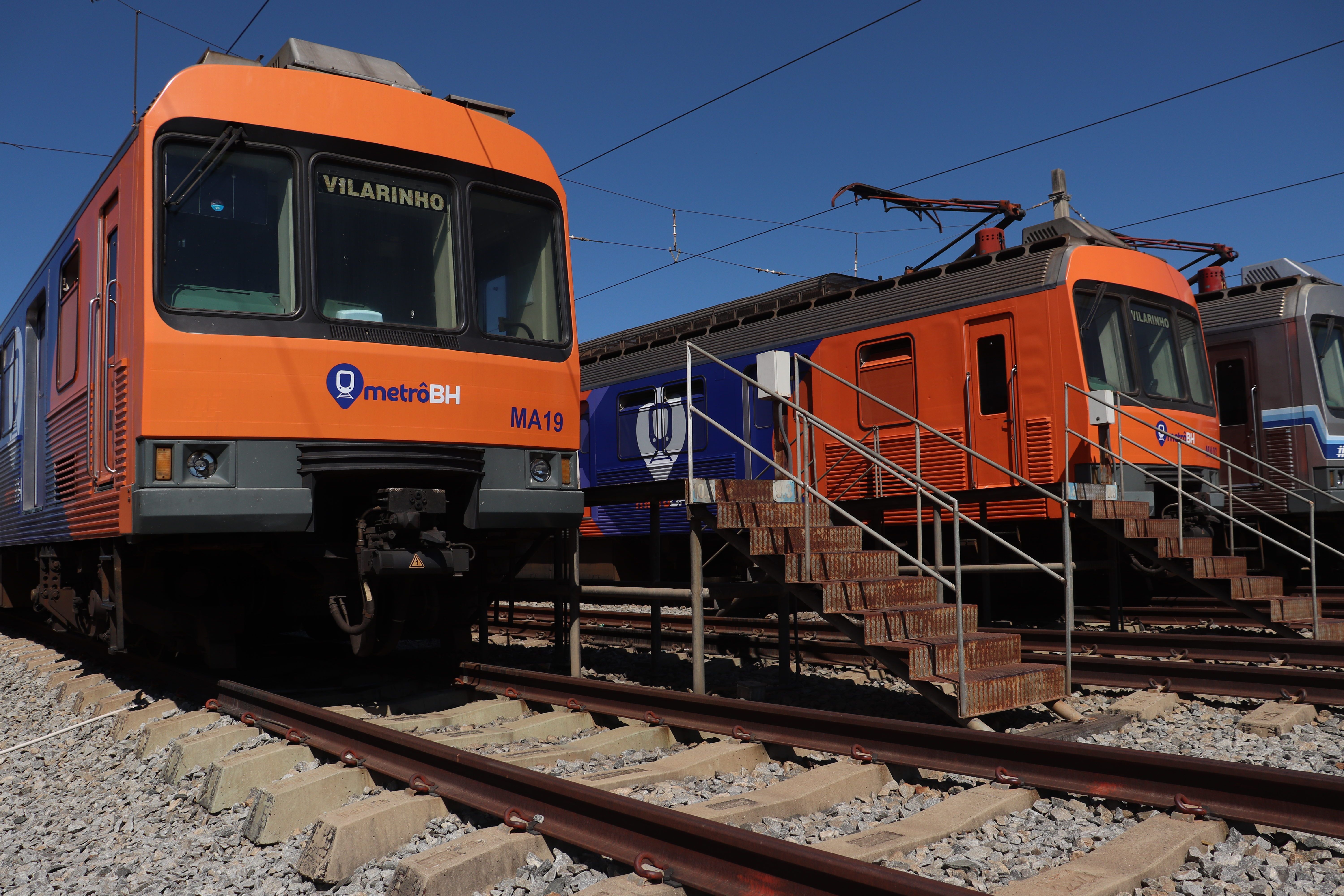 Tempo de espera do metrô de BH pode chegar a 23 minutos a partir de segunda-feira (13), e usuários reclamam