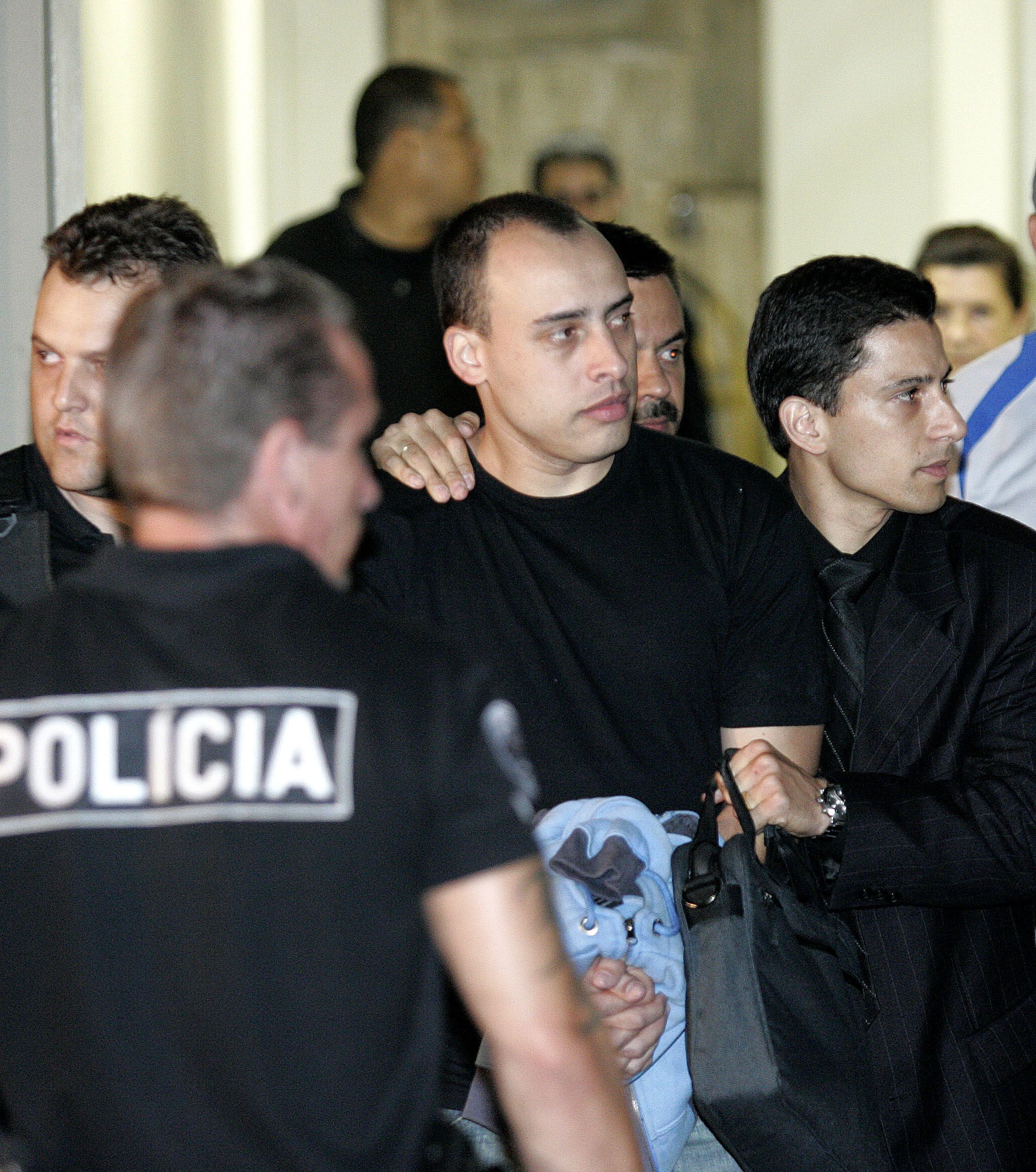 Alexandre Nardoni e Anna Carolina Jatobá, que cumprem pena em regime aberto, poderão viajar no Ano Novo