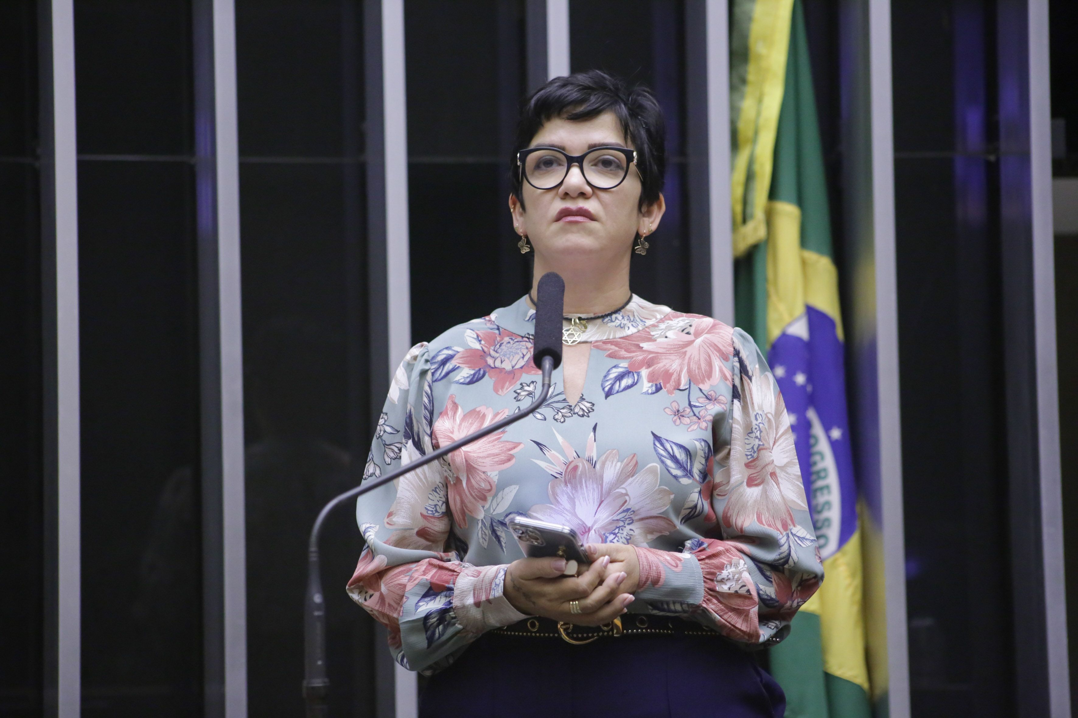 STF renova intimação para ex-deputada de MG explicar suposta ameaça de morte