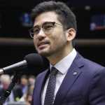 'PL da Anistia deve reduzir penas e deixar Bolsonaro de fora', diz Kim Kataguiri