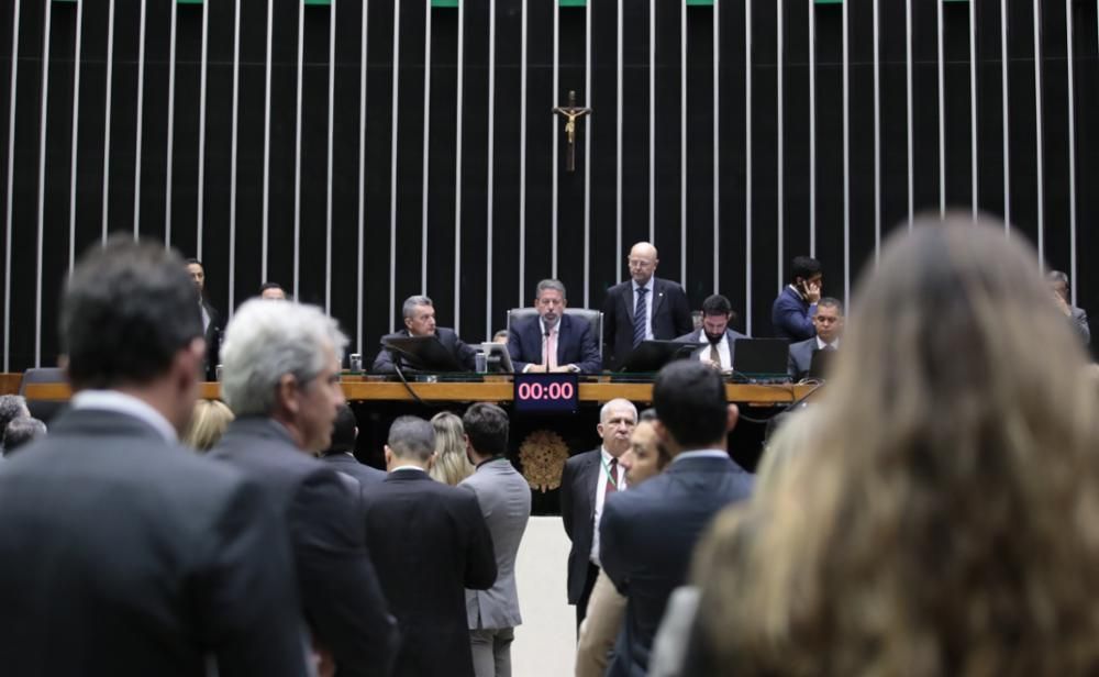 Chuva no RS: parlamentares se articulam para debater enfrentamento a tragédias naturais
