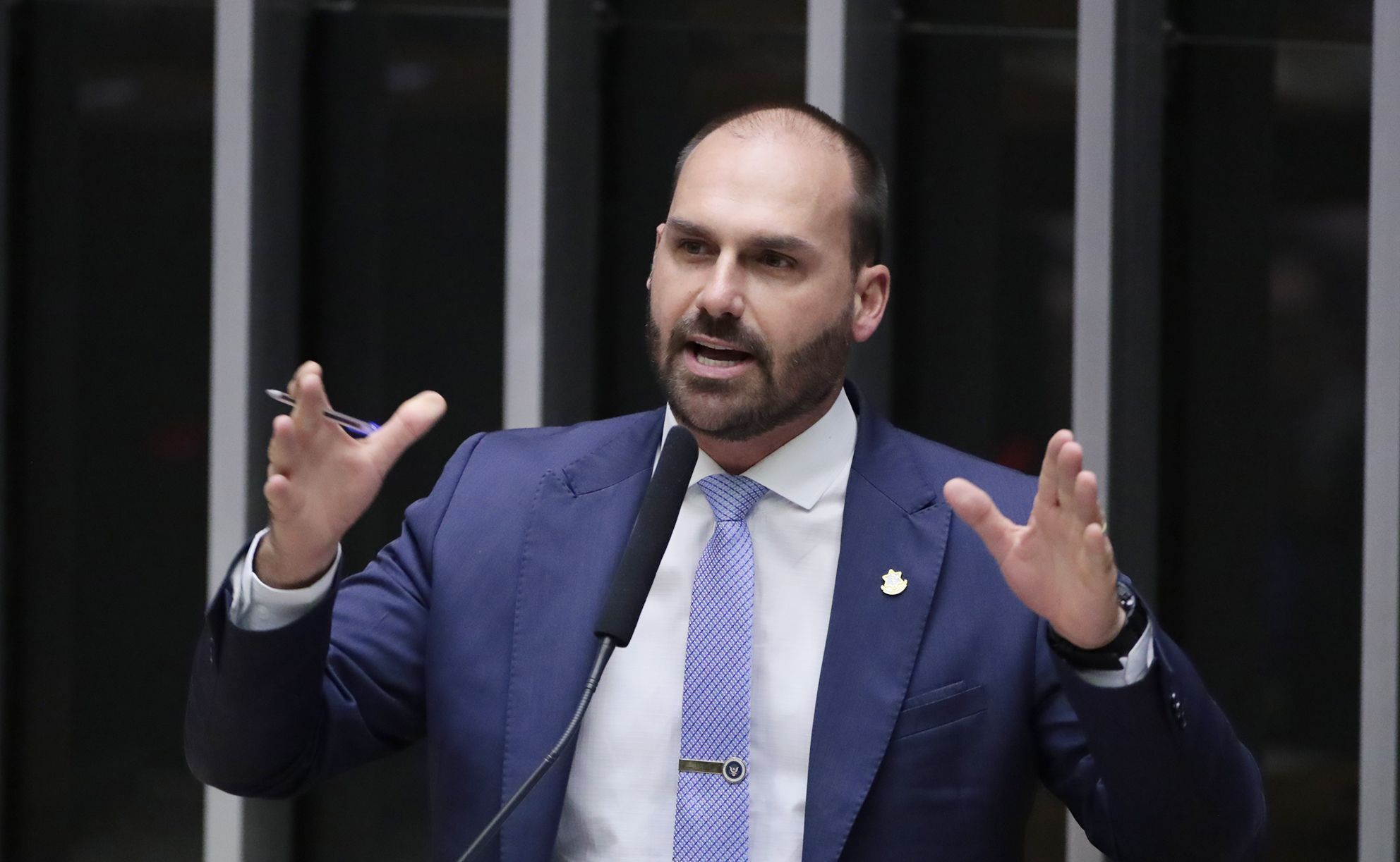 Eduardo diz que anistia só vale se incluir Bolsonaro: ‘Querem chantagear meu pai’