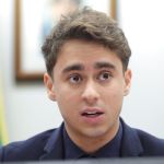 Nikolas Ferreira protocola novo pedido de impeachment contra Alexandre de Moraes após sanção dos EUA