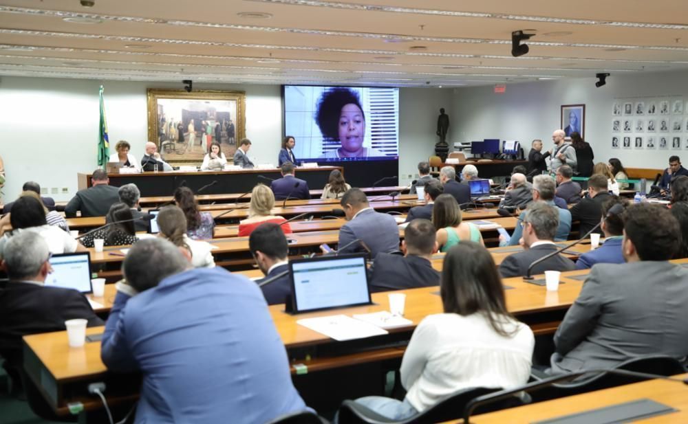 PEC das Drogas: tema retorna ao debate no Congresso nesta semana
