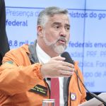 Pimenta diz que pediu investigação contra parlamentares ‘para estancar indústria de fake news’