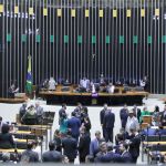 Corregedor da Câmara deve apresentar até quarta parecer sobre processos contra deputados