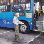 Ônibus são fiscalizados em operação na Estação São Gabriel, em BH, nesta terça-feira (25)