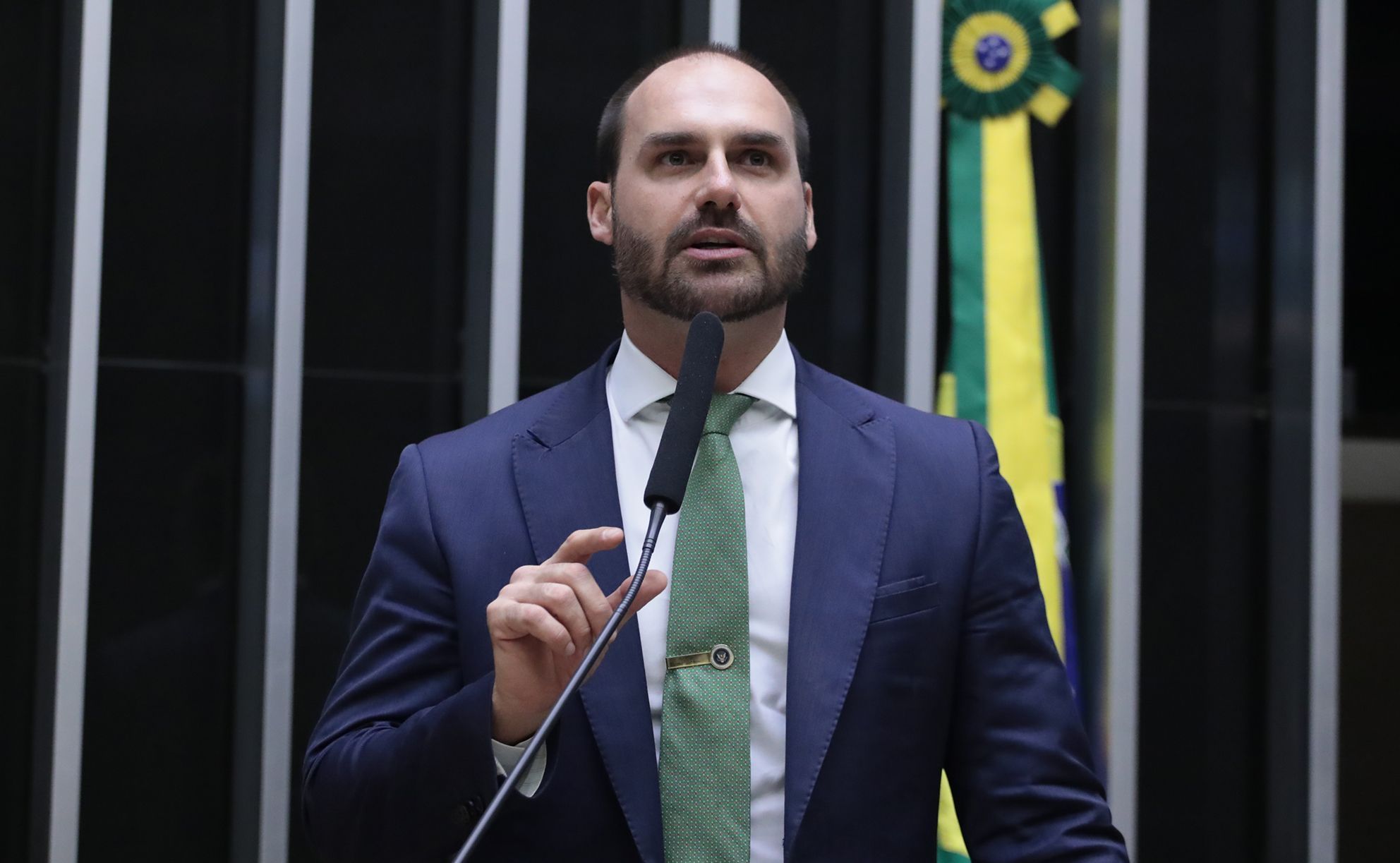 STF abre ação penal contra Eduardo Bolsonaro por coação