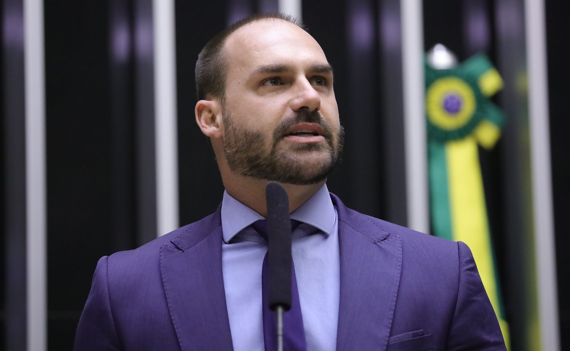 Eduardo Bolsonaro sobe tom contra Moraes após pedido de investigação no STF