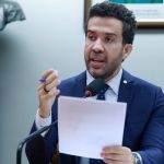 Janones fará nova reunião com o Rede e pode disputar eleições de 'casa nova'