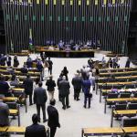 Câmara discute nesta quinta (5), pauta com foco em segurança digital, proteção social e saúde
