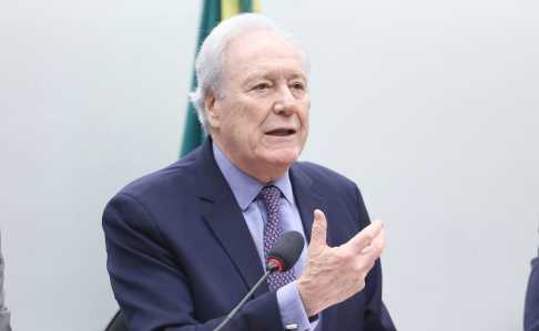 Ministro Lewandowski durante participação de audiência na Câmara