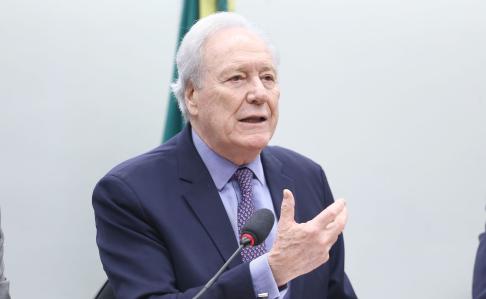 Ministro Lewandowski durante participação de audiência na Câmara