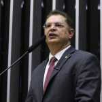 Sóstenes aciona PGR após fala de Lula sobre evangélicos receberem benefícios do governo
