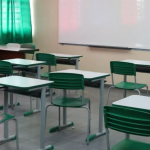 Cursos gratuitos ensinam professores da rede estadual de MG a usar IA na criação de avaliações