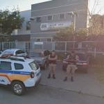 Homem com tatuagens de urso e coruja é morto com tiros na cabeça em Betim