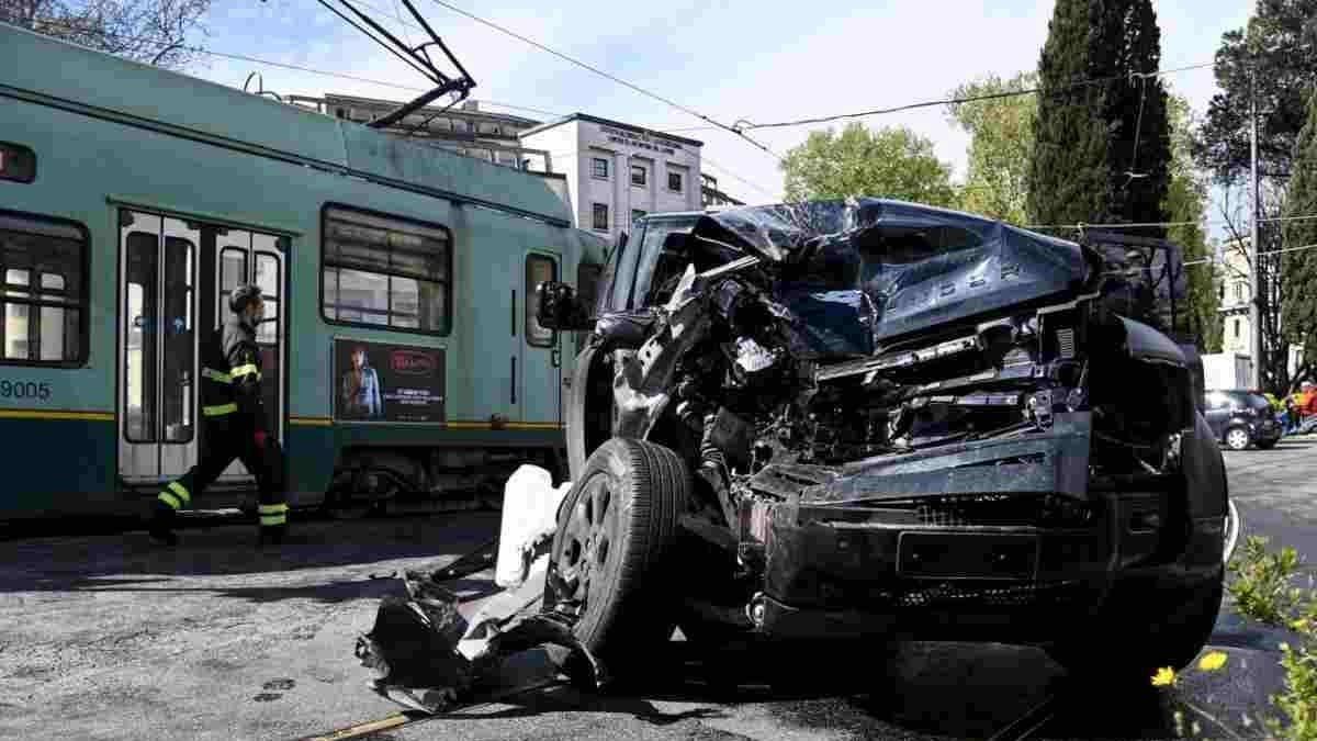 Capitão da Lazio tem fratura exposta na costela após acidente de carro