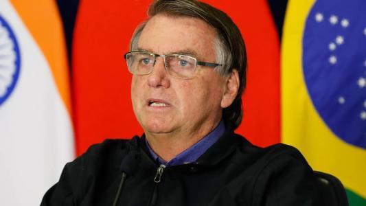Imóvel do ex-presidente Jair Bolsonaro foi alvo de operação de busca e apreensão