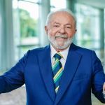 Lula assina decreto que dobra imposto sobre armas de fogo e munições