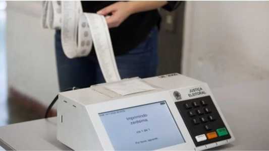 Impressão mostra que urna está sem qualquer voto