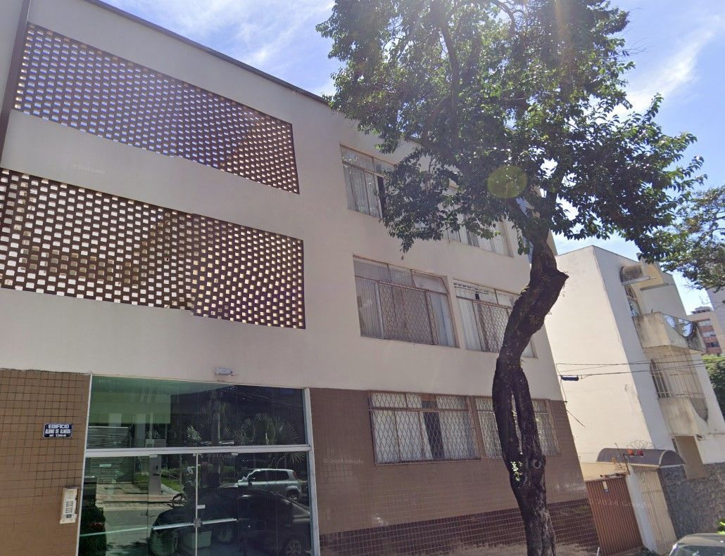 Incêndio atinge prédio no Bairro Sion, em BH