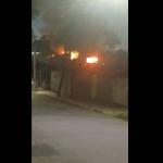 Vídeo: vela causa princípio de incêndio em casa na Pampulha, em BH