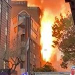 Vídeo: incêndio de grandes proporções atinge prédio de sete andares na Austrália  