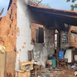 Incêndio destrói residência em Lagoinha, na zona rural de Montes Claros