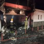 Loja de brinquedos pega fogo e fica destruída no interior de Minas  