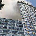 Moradores do Centro de BH permanecem sem luz quase 36 horas depois de incêndio no Othon Palace