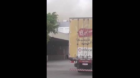 Incêndio ocorreu no início da manhã