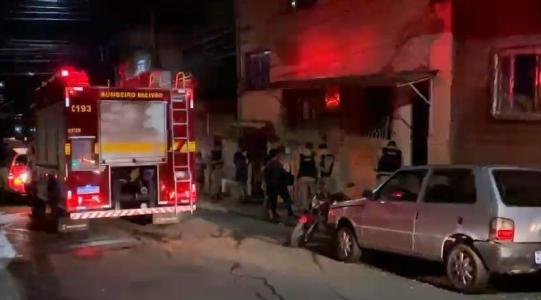 Uma perícia vai apontar as causas. Não está descarta a possibilidade de incêndio criminoso. Ao todo, 53 coletivos foram atingidos.