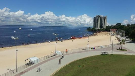 Incidente ocorreu no bairro de Ponta Negra, em Manaus