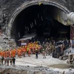 Índia: resgatado o primeiro dos 41 trabalhadores presos em túnel