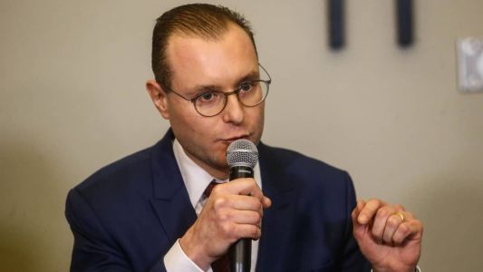 Indicado ao STF, Zanin será sabatinado na CCJ do Senado nesta quarta (21).