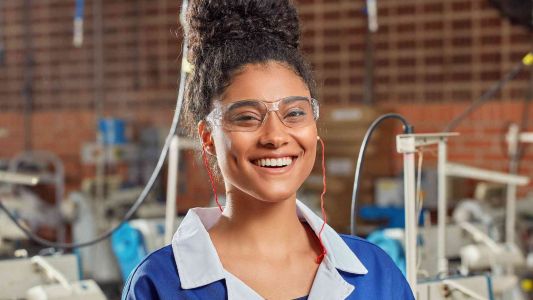 Empresas que investem no bem-estar de seus funcionários observam benefícios como o aumento da produtividade