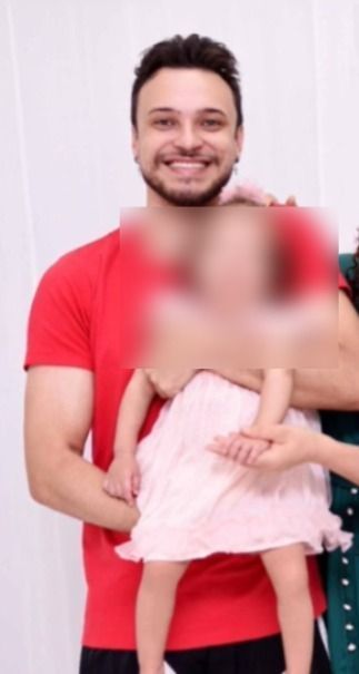 Influenciador é suspeito de desviar doações de seguidores e debochar da filha com paralisia cerebral