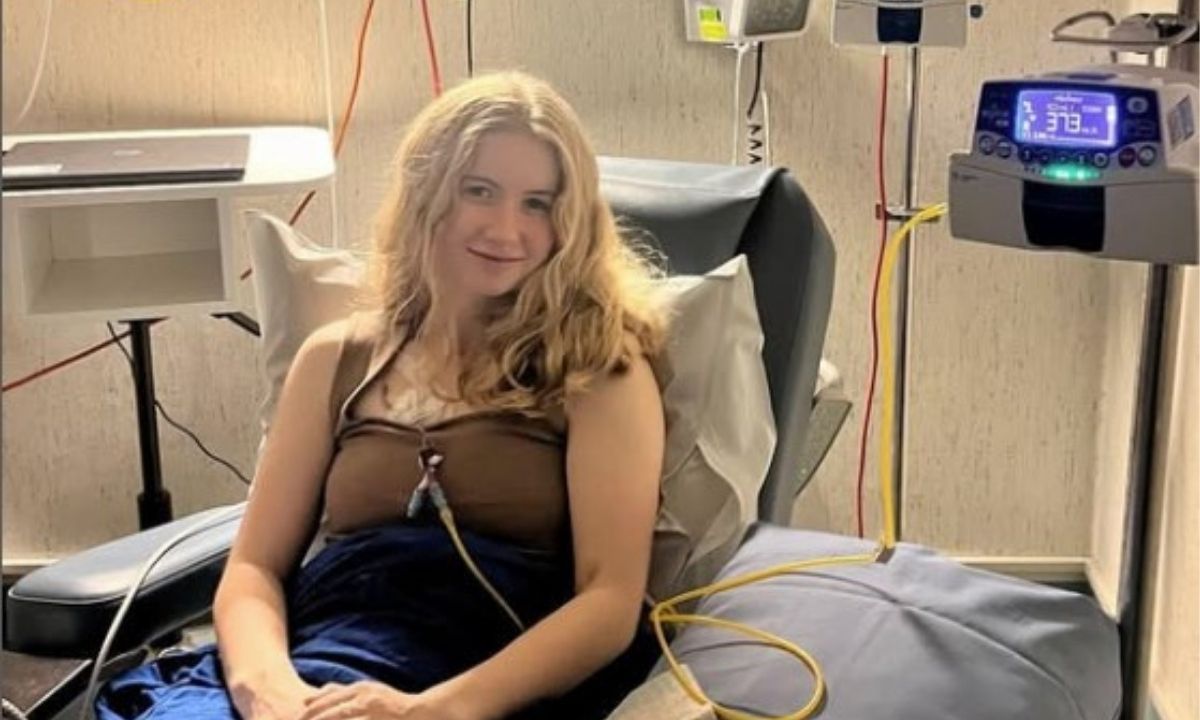 Após um ano de luta, influenciadora com câncer terminal morre aos 21 anos