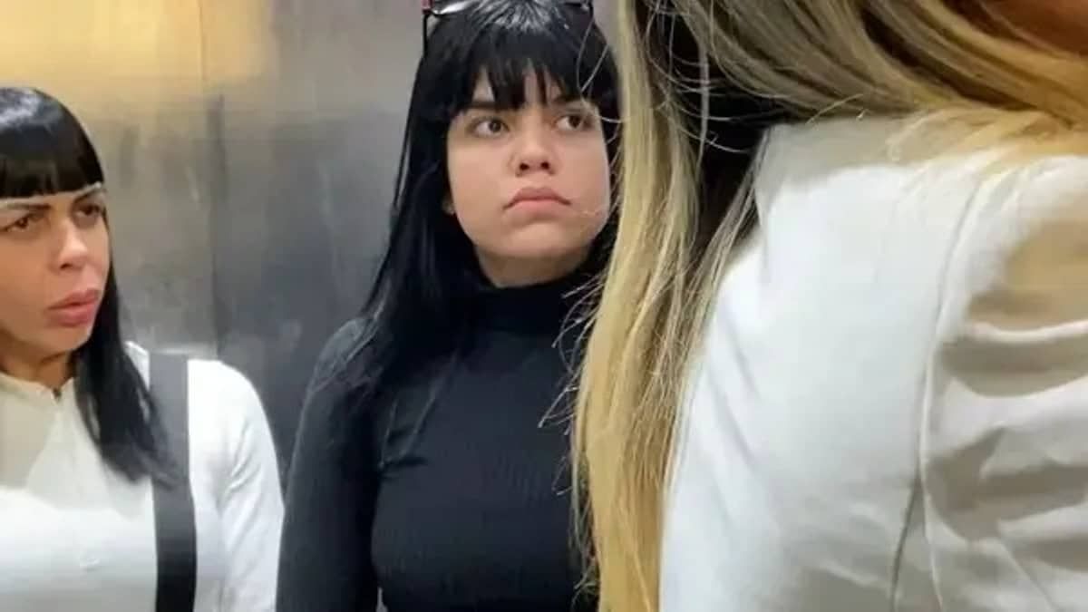 Influenciadoras que ofereceram banana e macaco a crianças negras são denunciadas por coação