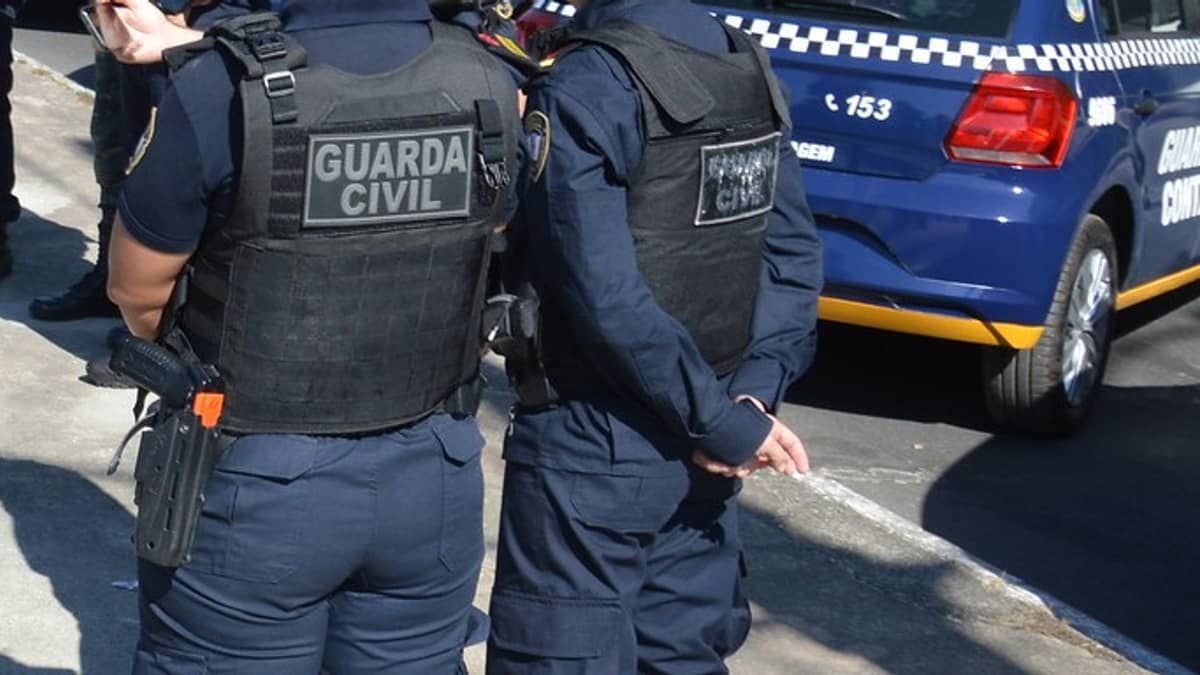 Abuso de autoridade:  guardas civis de Contagem são denunciados por imobilizar servidor público pelo pescoço 