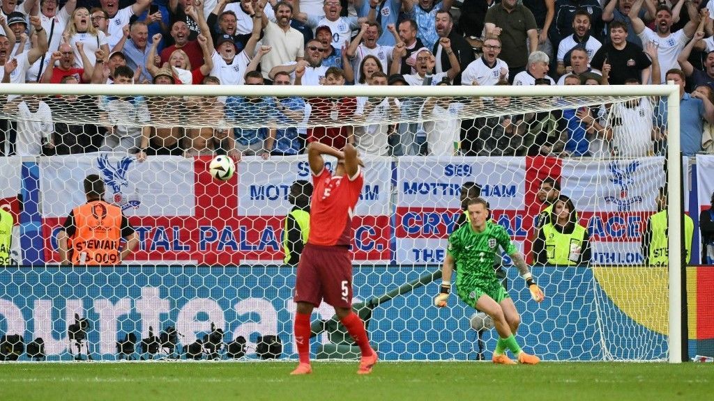 Pickford brilha nos pênaltis, Inglaterra vence Suíça e avança à semifinal da Eurocopa