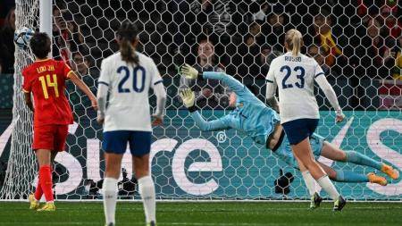 Inglaterra goleou a China