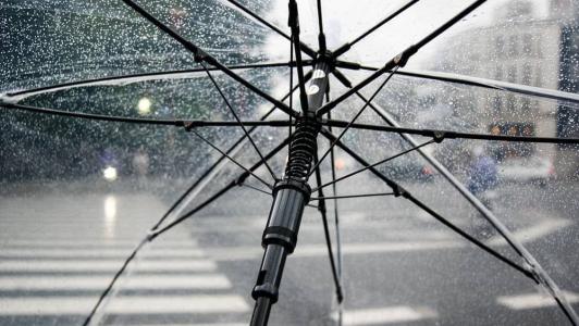 Inmet alerta para chuva forte em 302 cidades de Minas