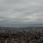 Frente fria traz chuva no fim de semana após onda de calor intenso no Brasil; veja previsão  
