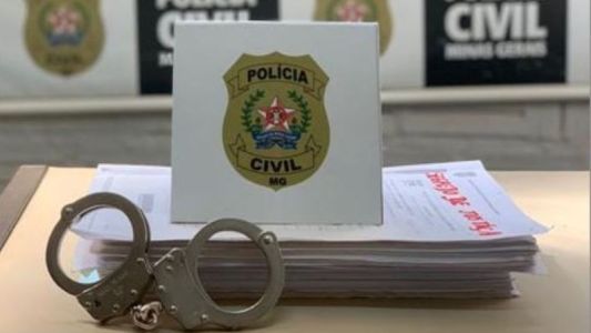 Mulher é indiciada por contratar homem para matar cachorro a pauladas em MG | CNN Brasil