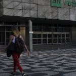 Petrobras tem programa de estágio com bolsa de R$ 1,8 mil mais benefícios; saiba como se inscrever  